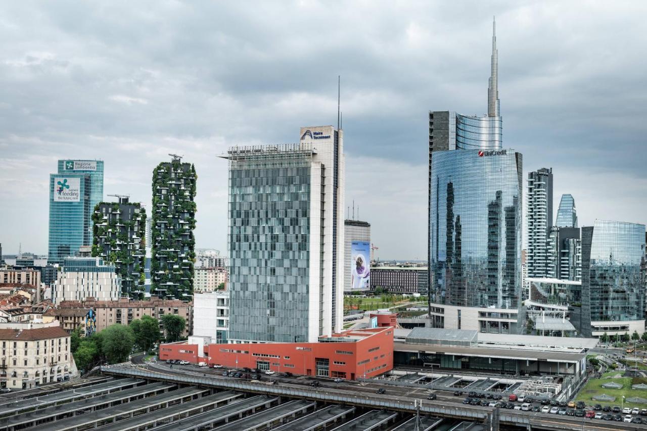 Ac Hotel Milano By Marriott Exterior photo